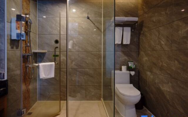 Vienna Hotel Guangdong Dongguan East Bus Station