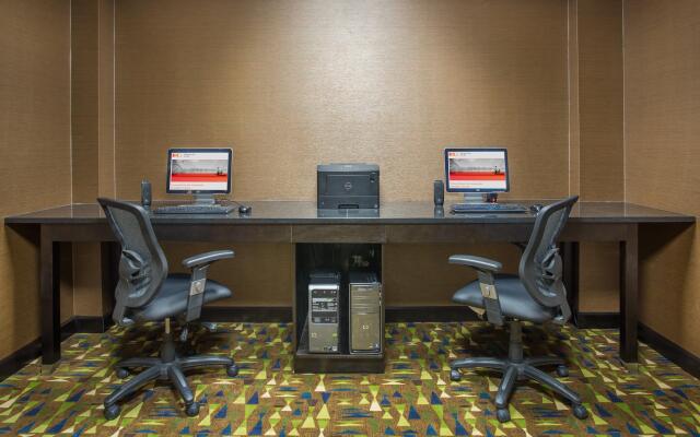 Holiday Inn Express & Suites Martinsville by IHG