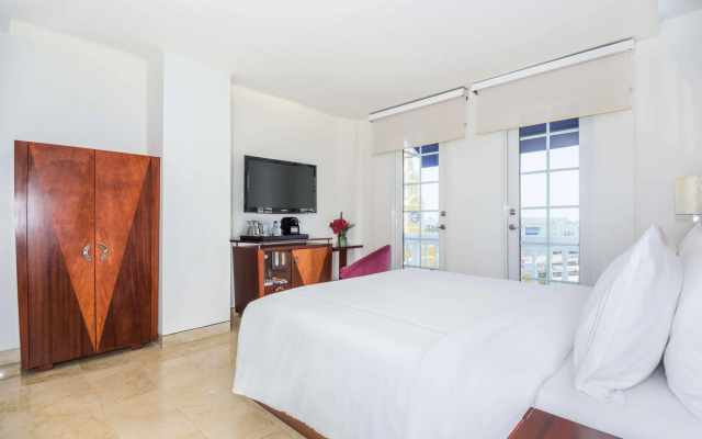 NH Cartagena Urban Royal