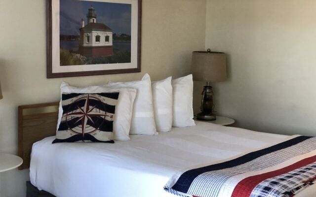 Lamplighter Inn