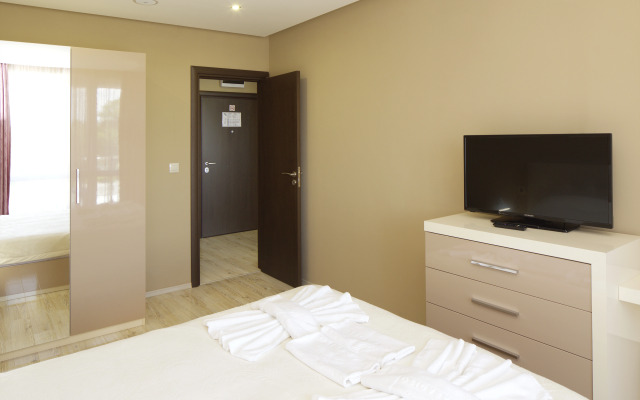 Paradiso Aparthotel