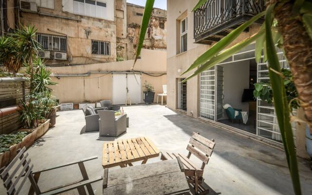 Unique and Spacious 2BR Apt with Terrace