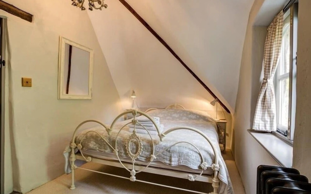 Cosy Cot