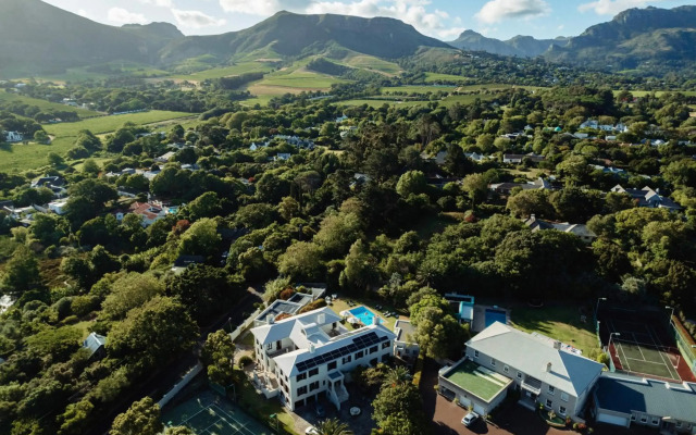 Nova Constantia Boutique Residence