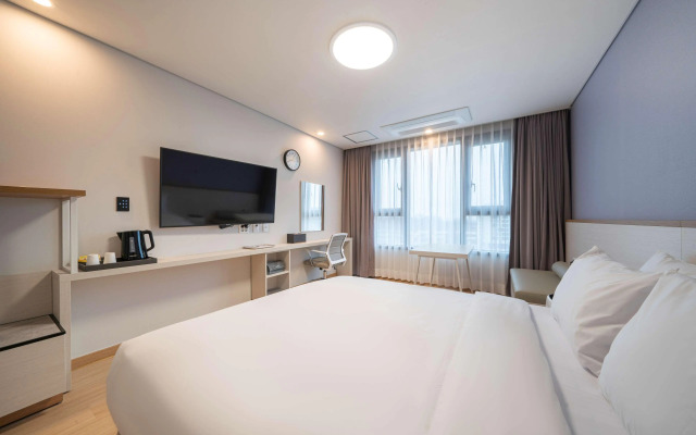 SureStay Plus Hotel by Best Western Asan