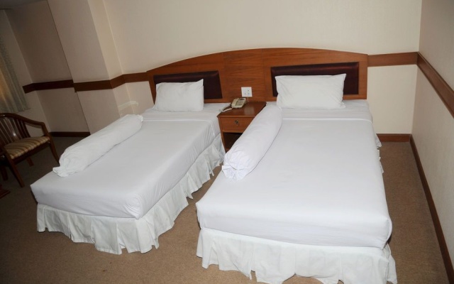 Ayutthaya Thanee Hotel – Guest Rooms – Ayutthaya