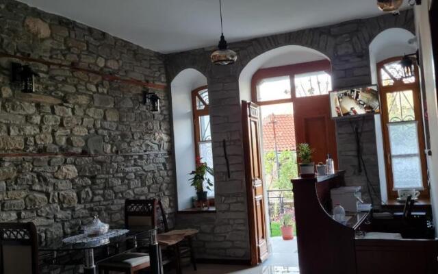 Garden Guest House