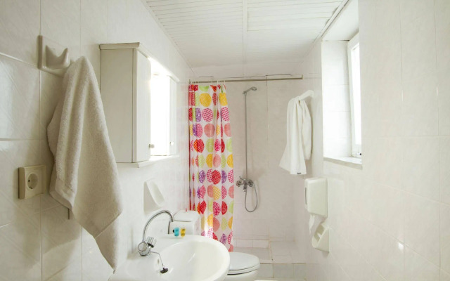 Revekka Rooms