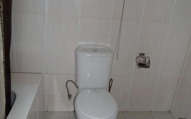 Sheer Luxury Apartments & Suites