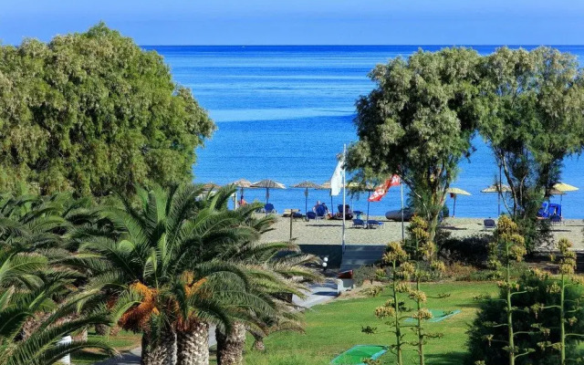 Santa Marina Beach