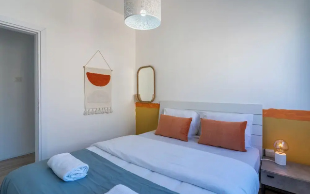 Citrus 3-BR Apt. & Balcony in Larnaca