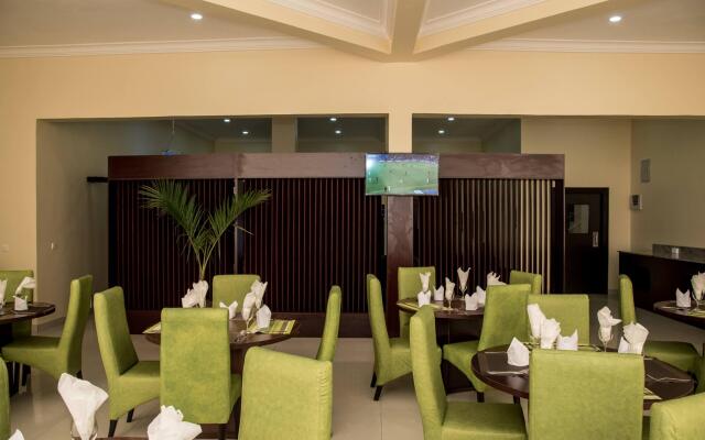 Brookville Hotel & Suites
