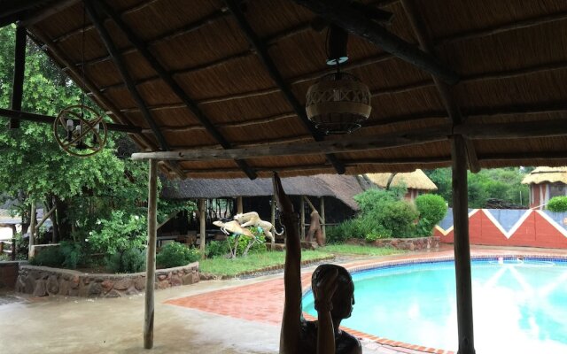 Kgogomodumo Lodge