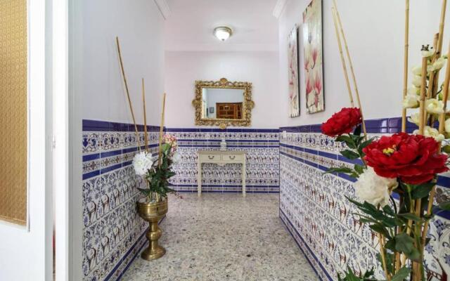 Chalet acogedor con piscina muy cerca de Granada