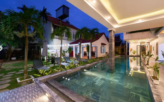 Legend Oasis Boutique Hoi An Hotel