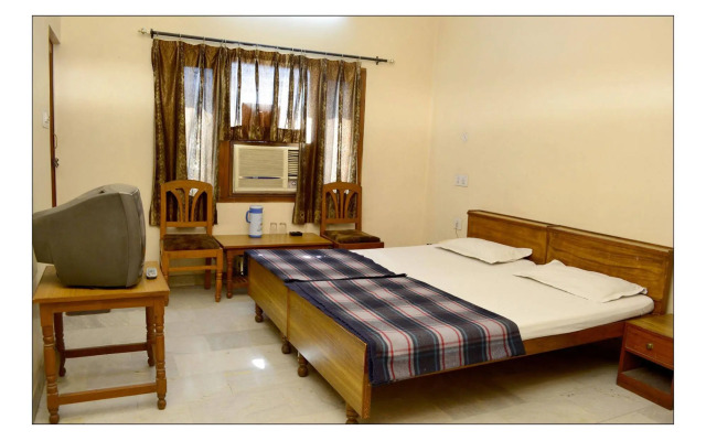 Hotel Raghav Palace