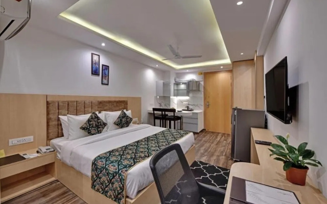 Skyline luxury in pink city