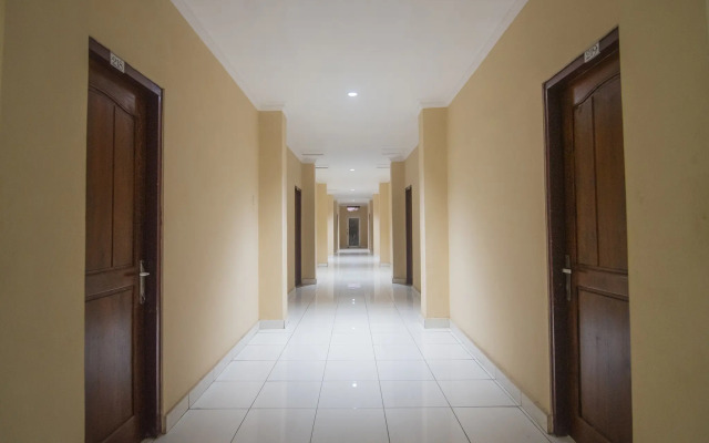 OYO 1401 Hotel Maya