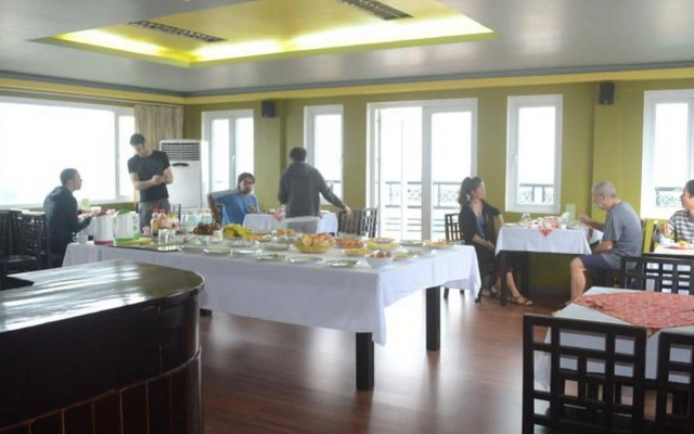 Thai Binh Hotel 2