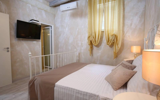 Luxury Lidija Rooms
