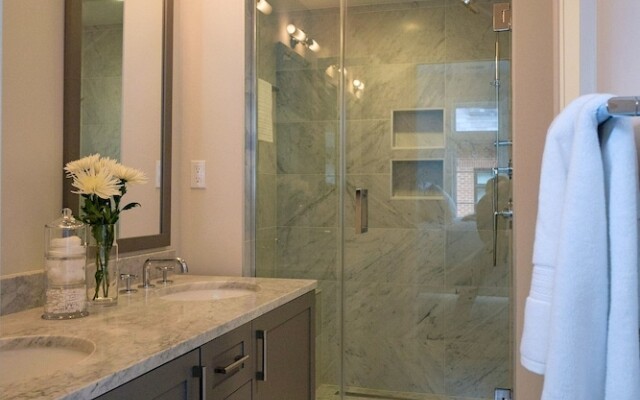 Capitol Hill - Four Bedroom TownHouse