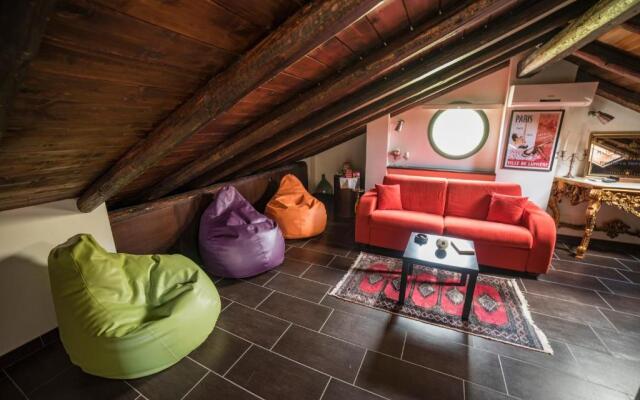 Villa Almond