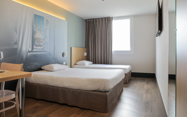B&B HOTEL CHARTRES Océane