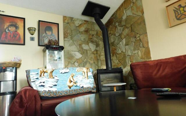 The Calgary Hub hostel style Home