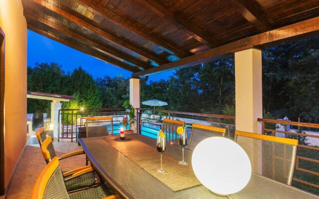 Holiday Home Villa Lucia