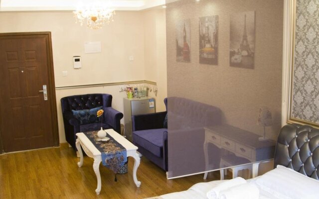 Chengdu City Theme Hotel