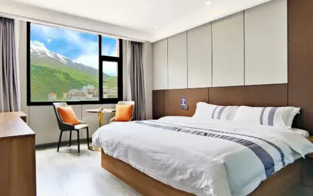 Mountain View Yu Homestay