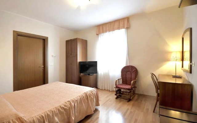 Отель Ai Campi Di Marcello