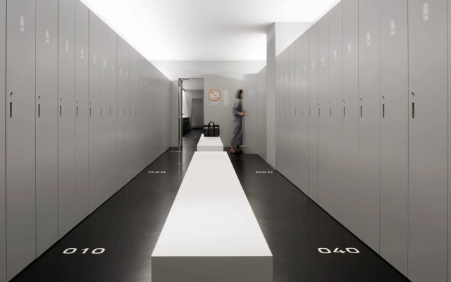 9h nine hours Narita Airport