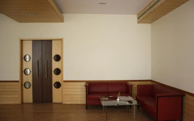 Royal Orchid Central Kireeti-HAMPI Hospet