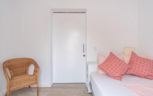 Sunshine Hostel