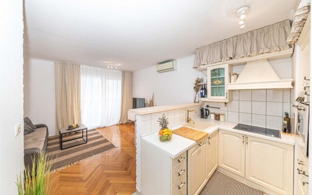 Beautiful Apartment in Split With Wifi and 1 Bedrooms