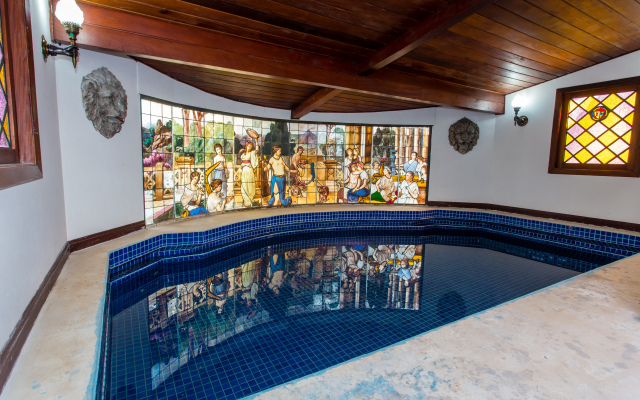 Castelo Nacional Inn