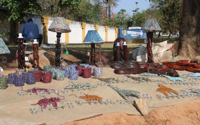 Bird Nest Backpackers