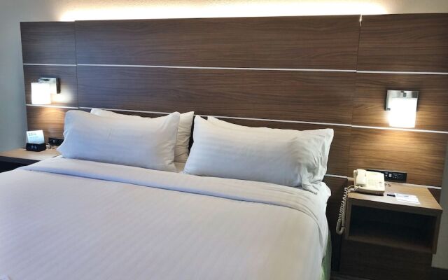 Holiday Inn Express Boca Raton-West by IHG
