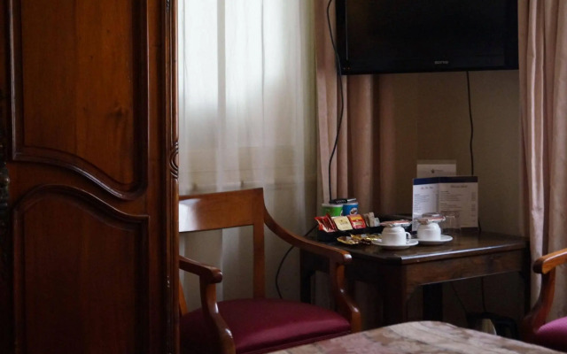 Manor Boutique Hotel