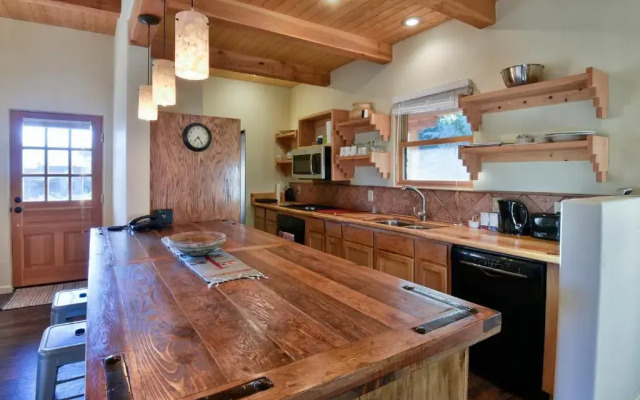 The Abiquiu Inn