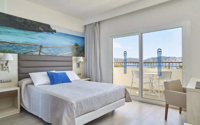 Invisa Hotel Club Cala Verde