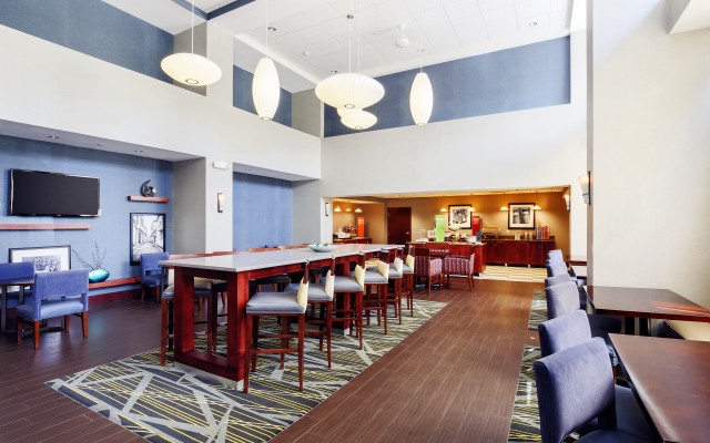 Hampton Inn & Suites Poughkeepsie