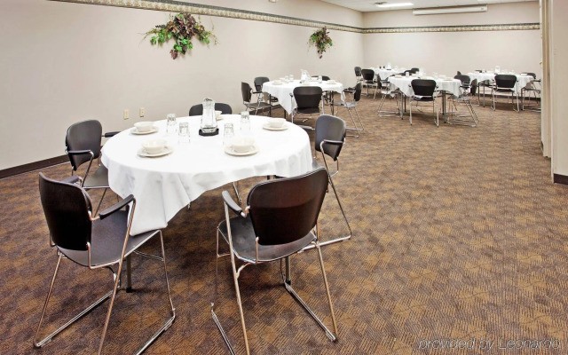 Candlewood Suites Salina by IHG