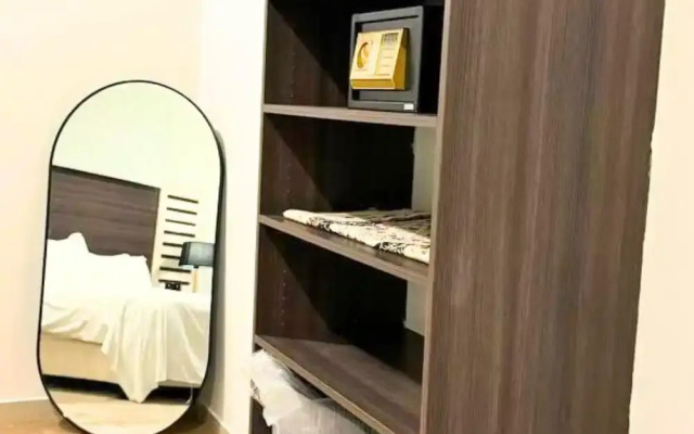 Bq Hotel Suites