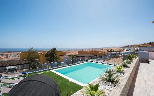 Villa Andrea, Ocean View, Heated Pool