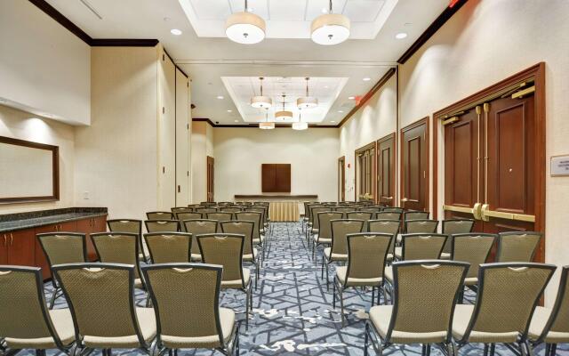 Embassy Suites by Hilton Savannah Airport