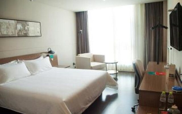 Jinjiang Select Yancheng Dafeng Jinfeng South Street Branch