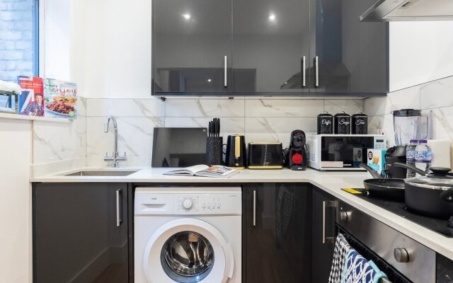 Stylish Block Of Apartments By AV Stays Croydon