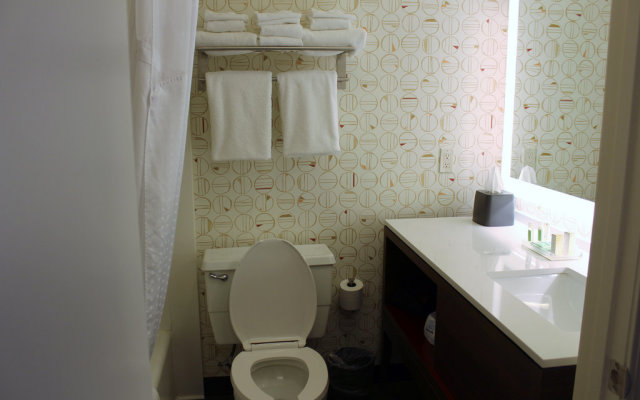Holiday Inn Grand Haven-Spring Lake by IHG